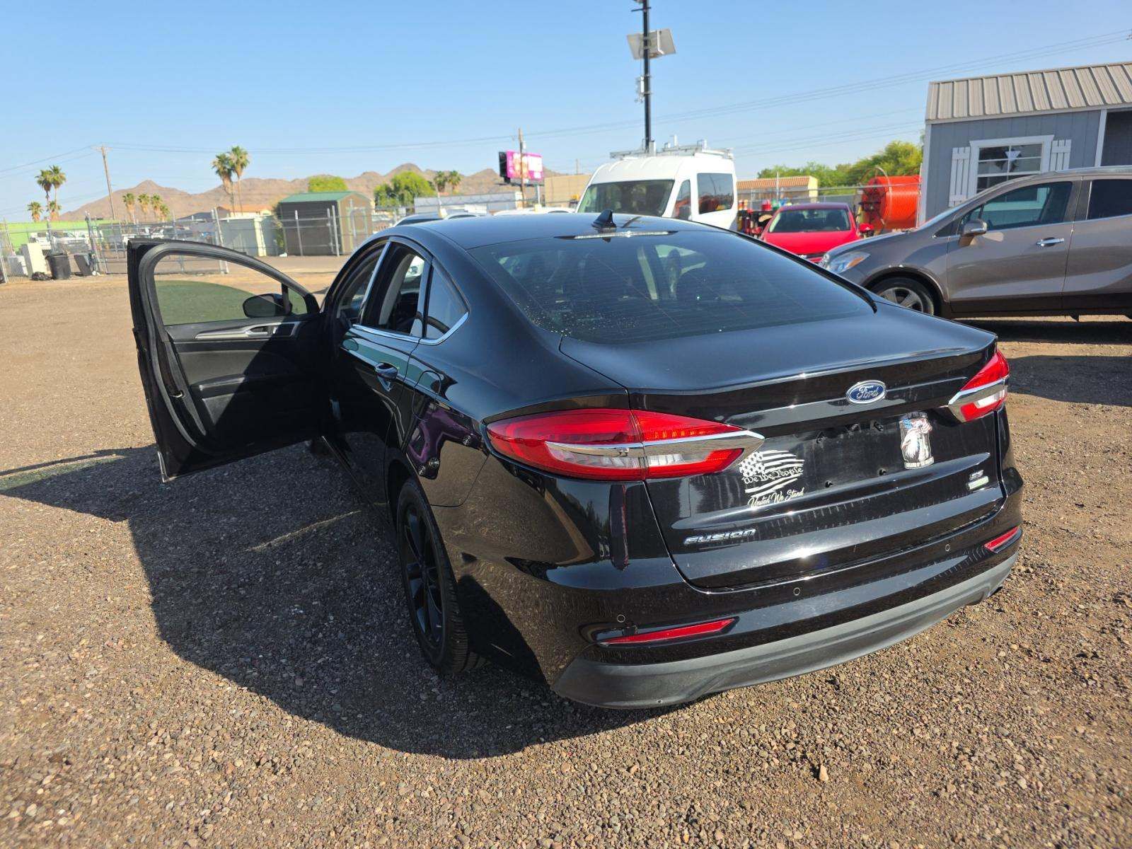 FORD FUSION - 4
