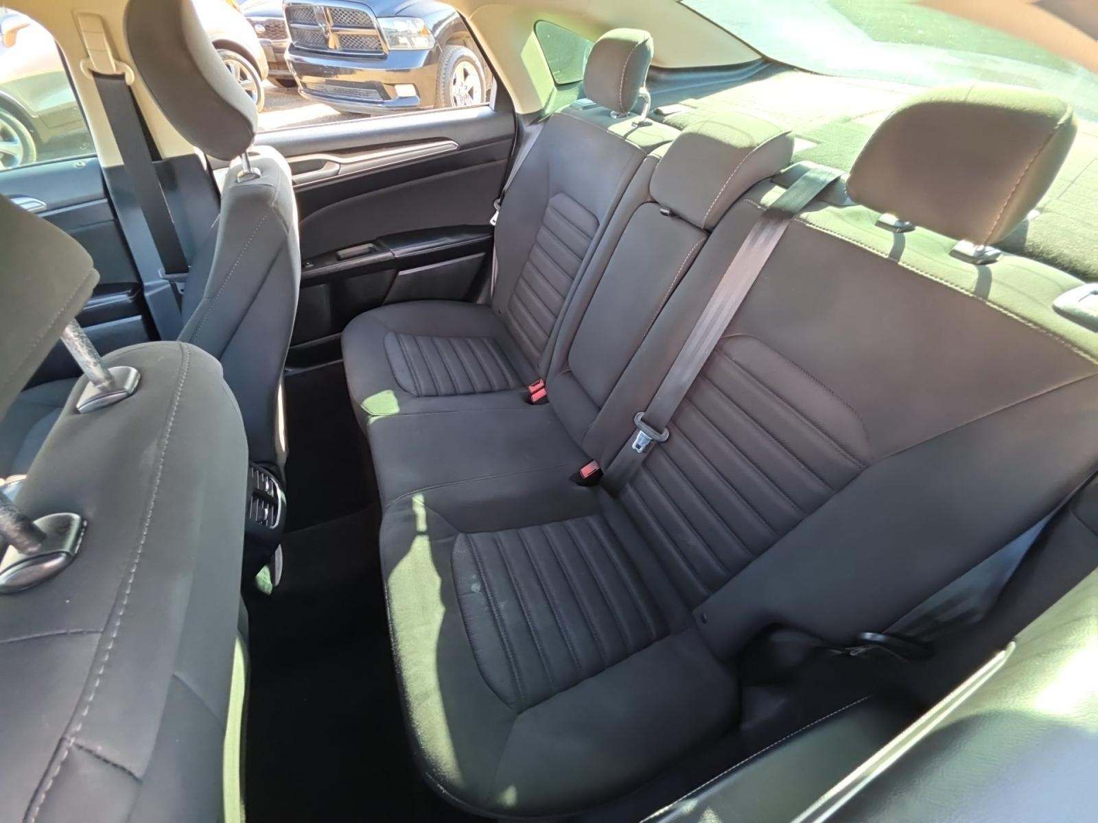 FORD FUSION - 8