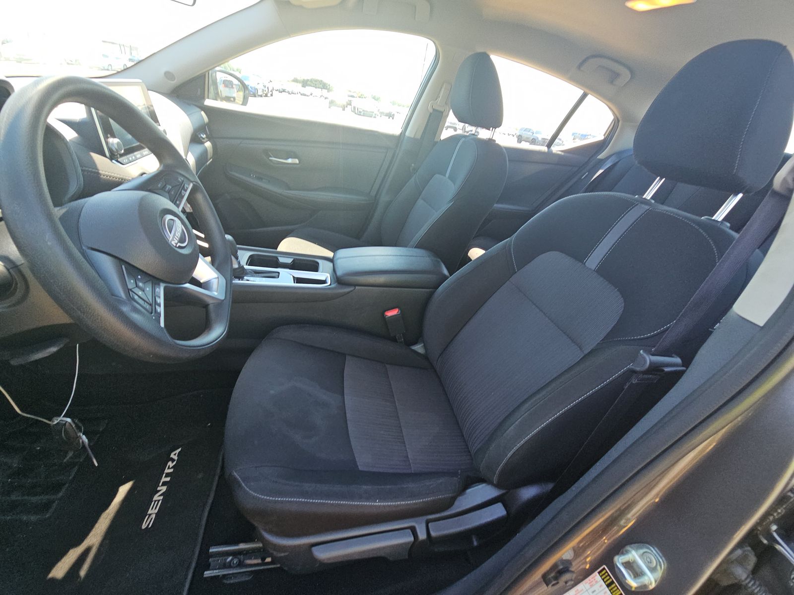 NISSAN SENTRA - 8