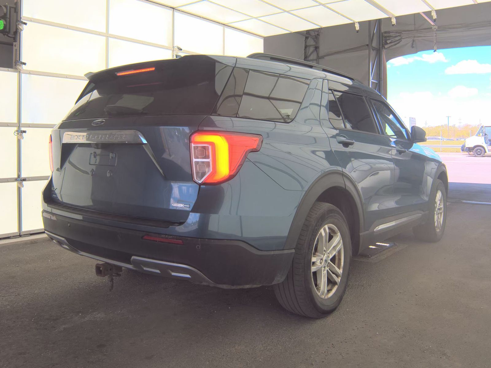 FORD EXPLORER - 6