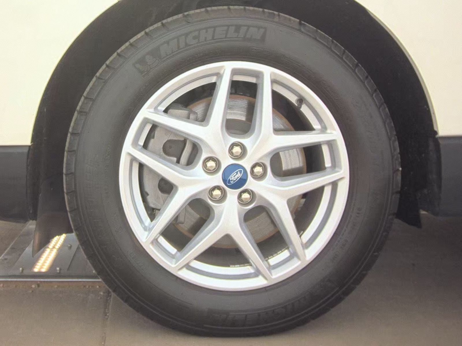 FORD EDGE - 10