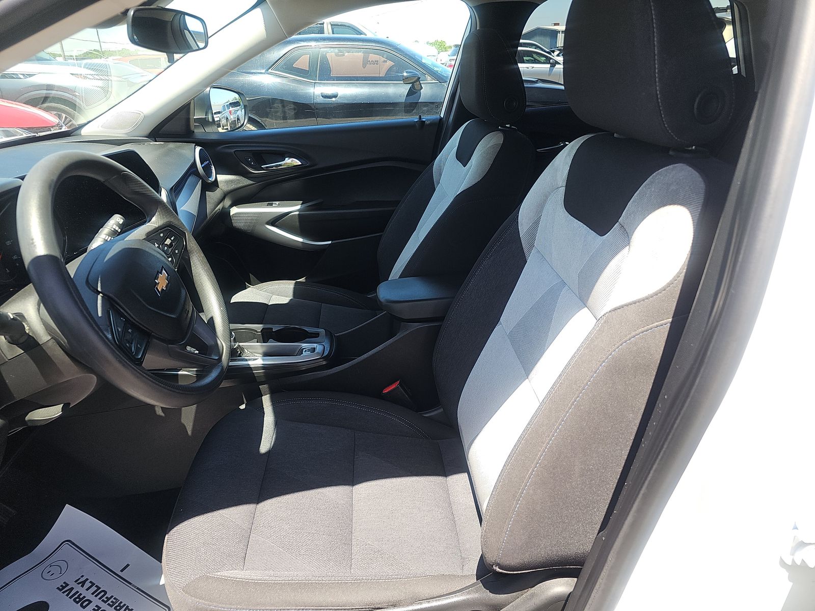 CHEVROLET TRAX - 8