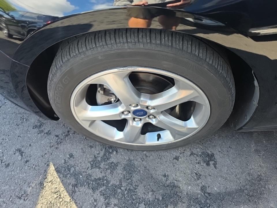 FORD FUSION - 9