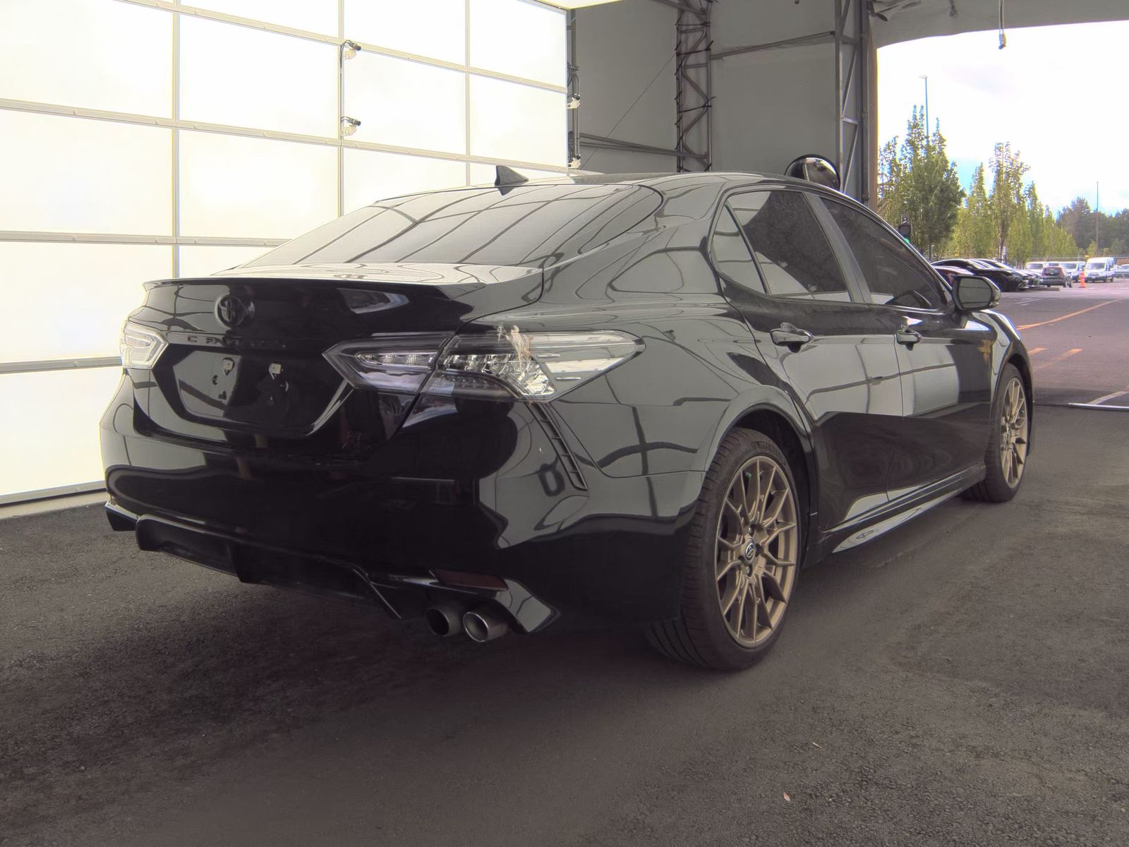 TOYOTA CAMRY - 6