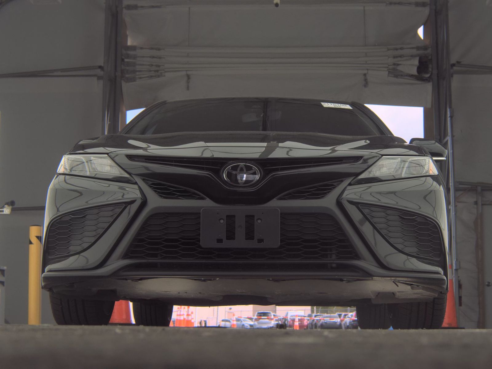 TOYOTA CAMRY - 4