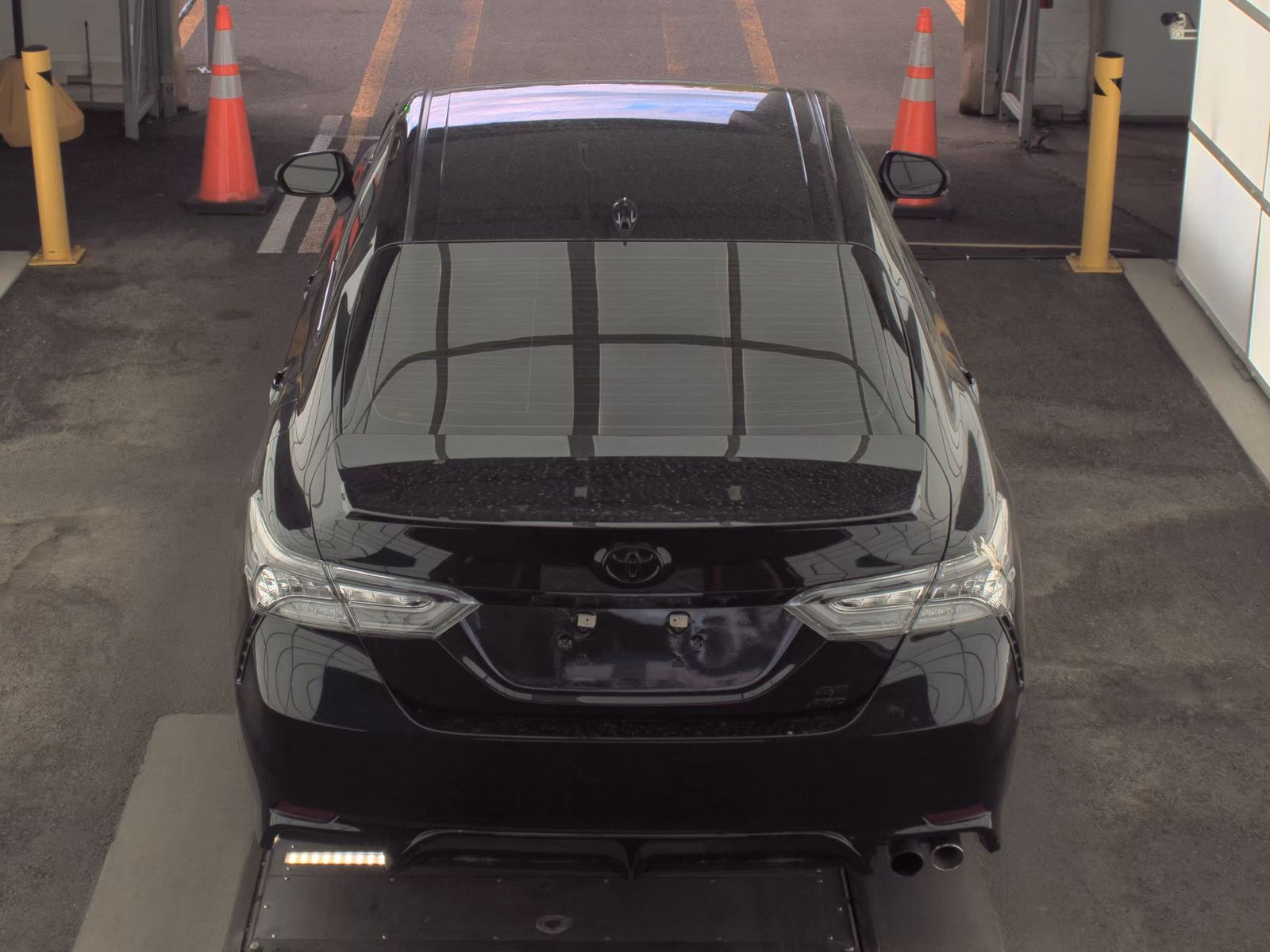 TOYOTA CAMRY - 7