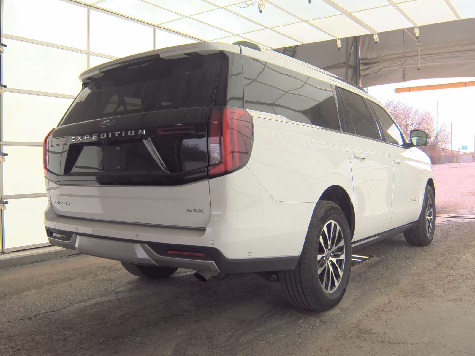 FORD EXPEDITION MAX - 5