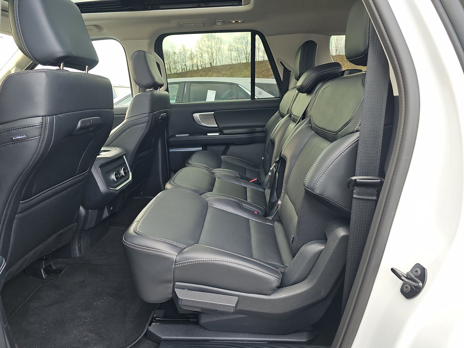 FORD EXPEDITION MAX - 10
