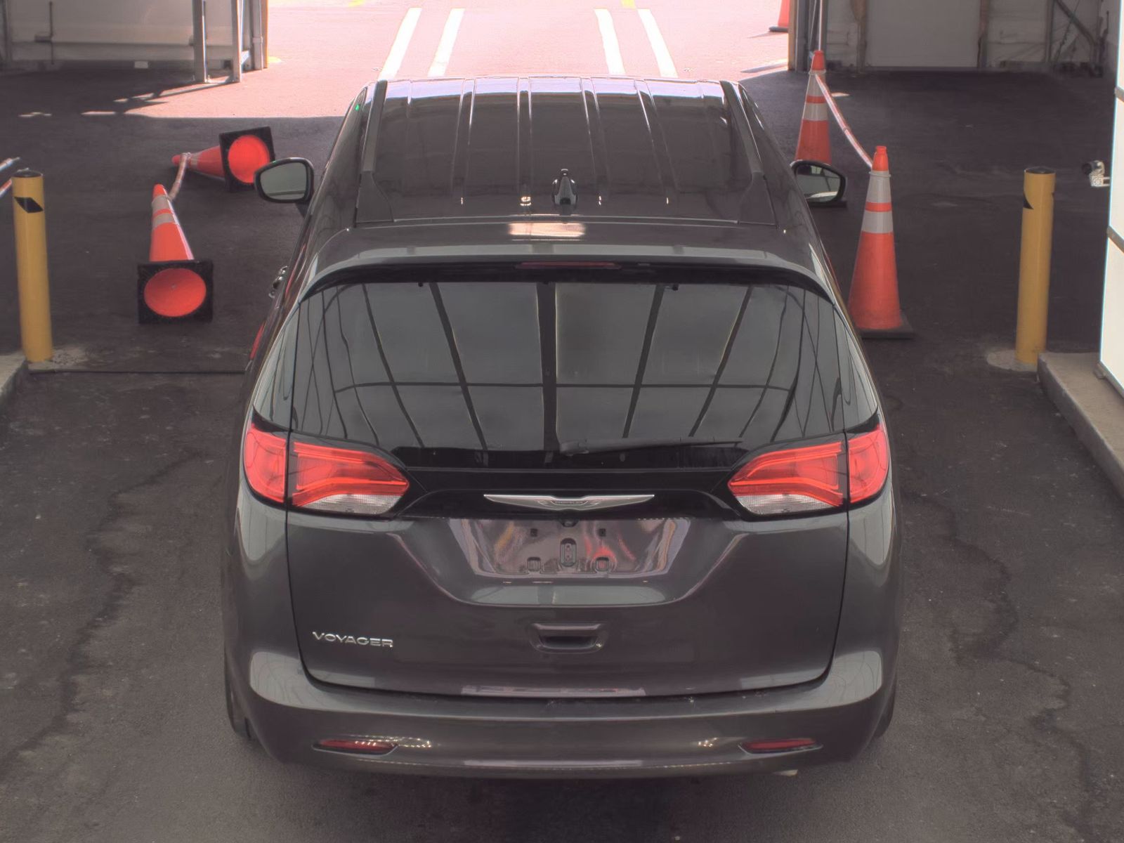 CHRYSLER VOYAGER - 6