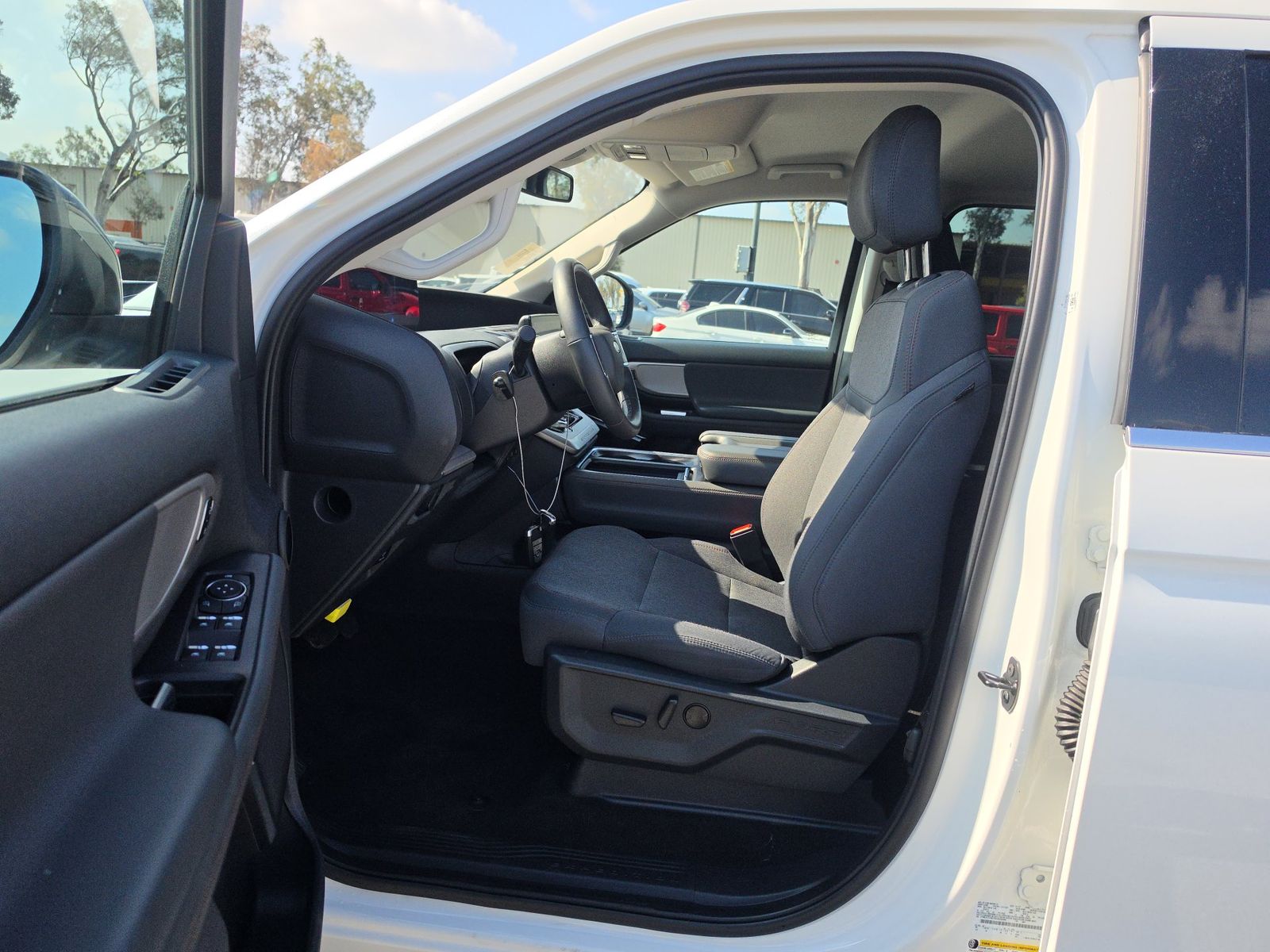 FORD EXPEDITION - 8
