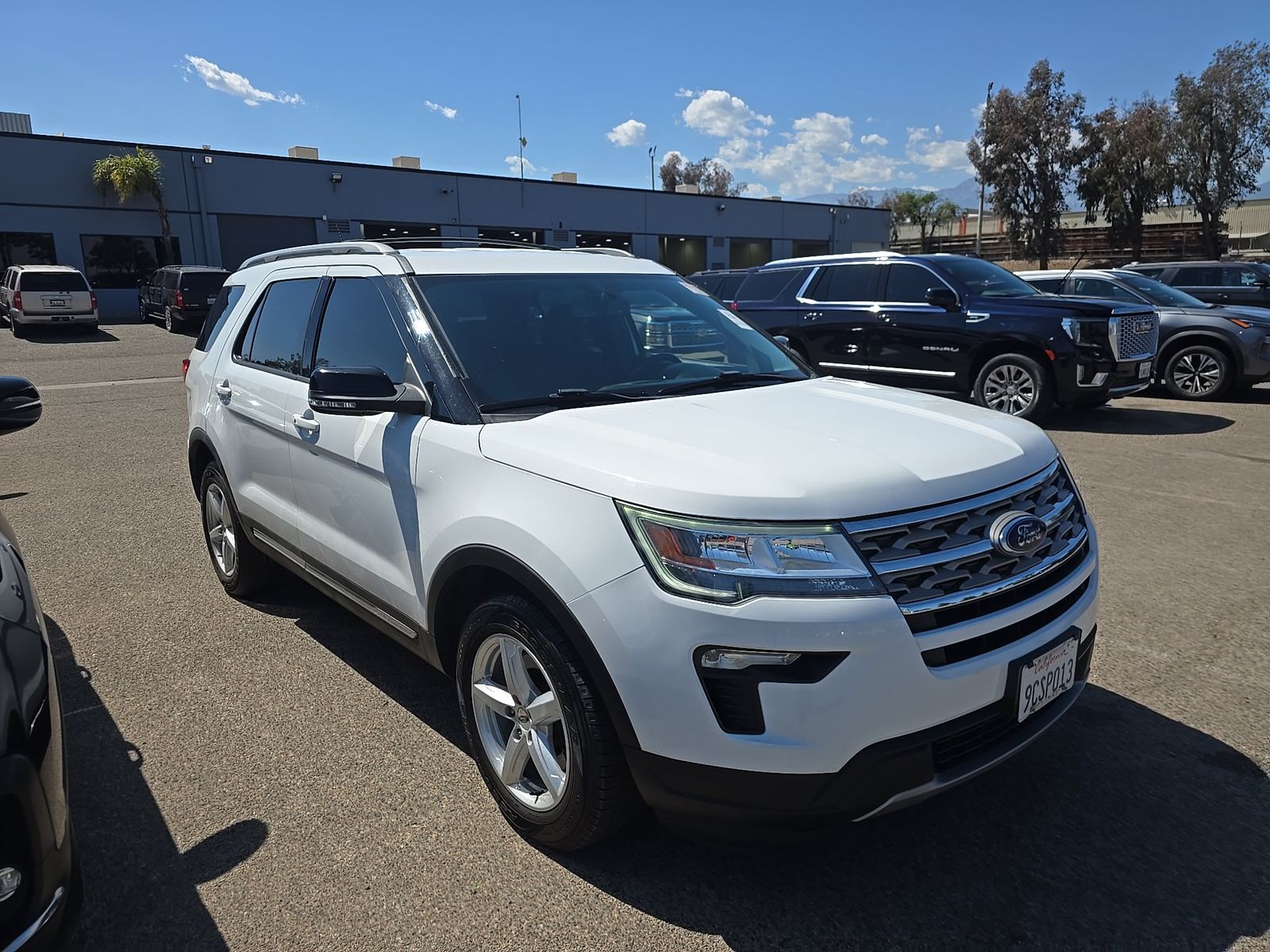 FORD EXPLORER - 4