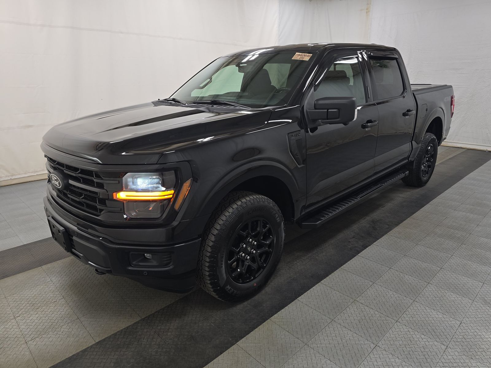 FORD F-150 - 1