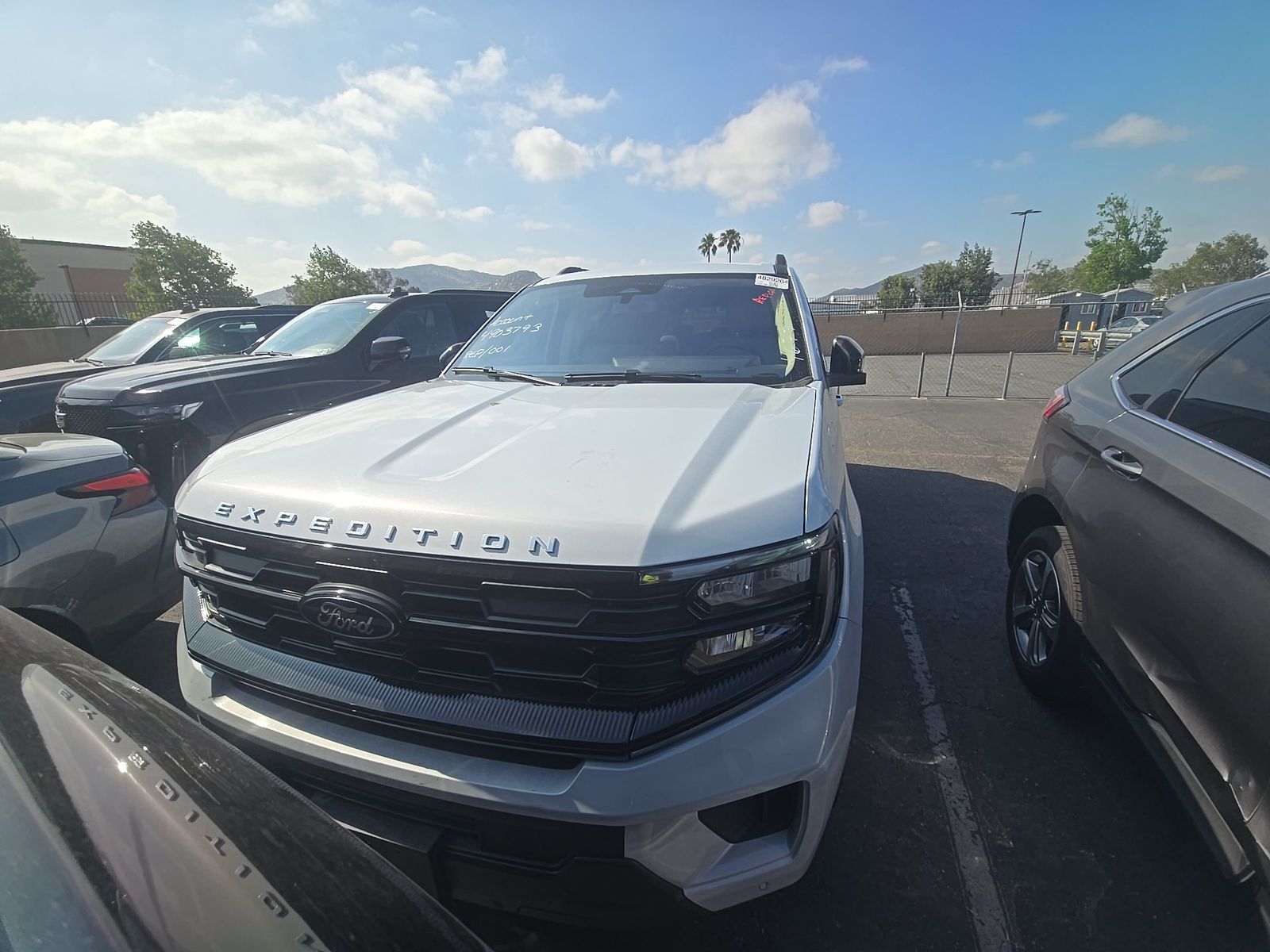 FORD EXPEDITION MAX - 3
