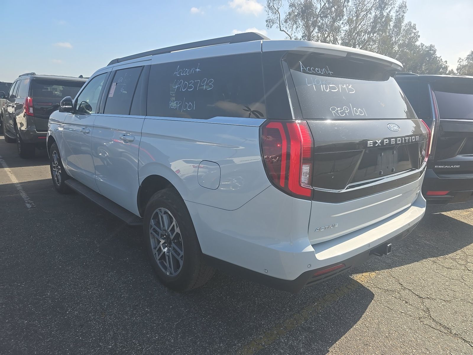 FORD EXPEDITION MAX - 7
