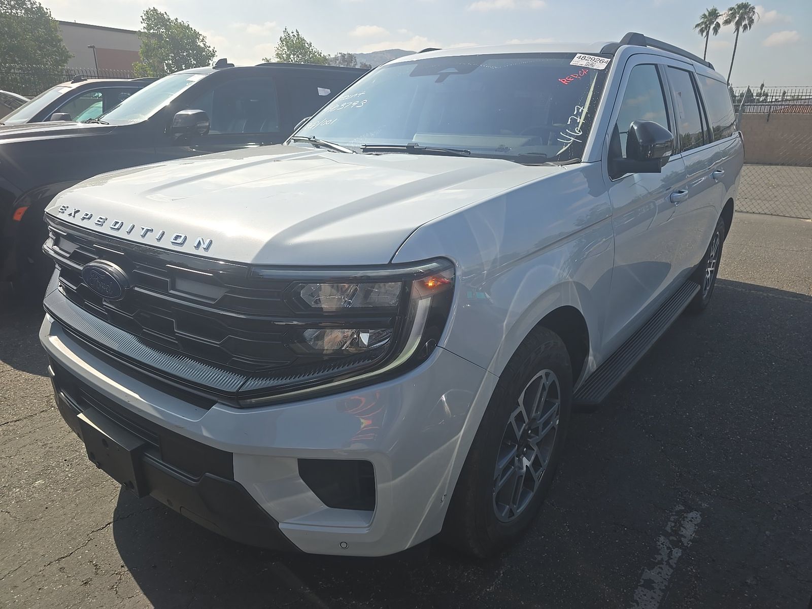 FORD EXPEDITION MAX - 1