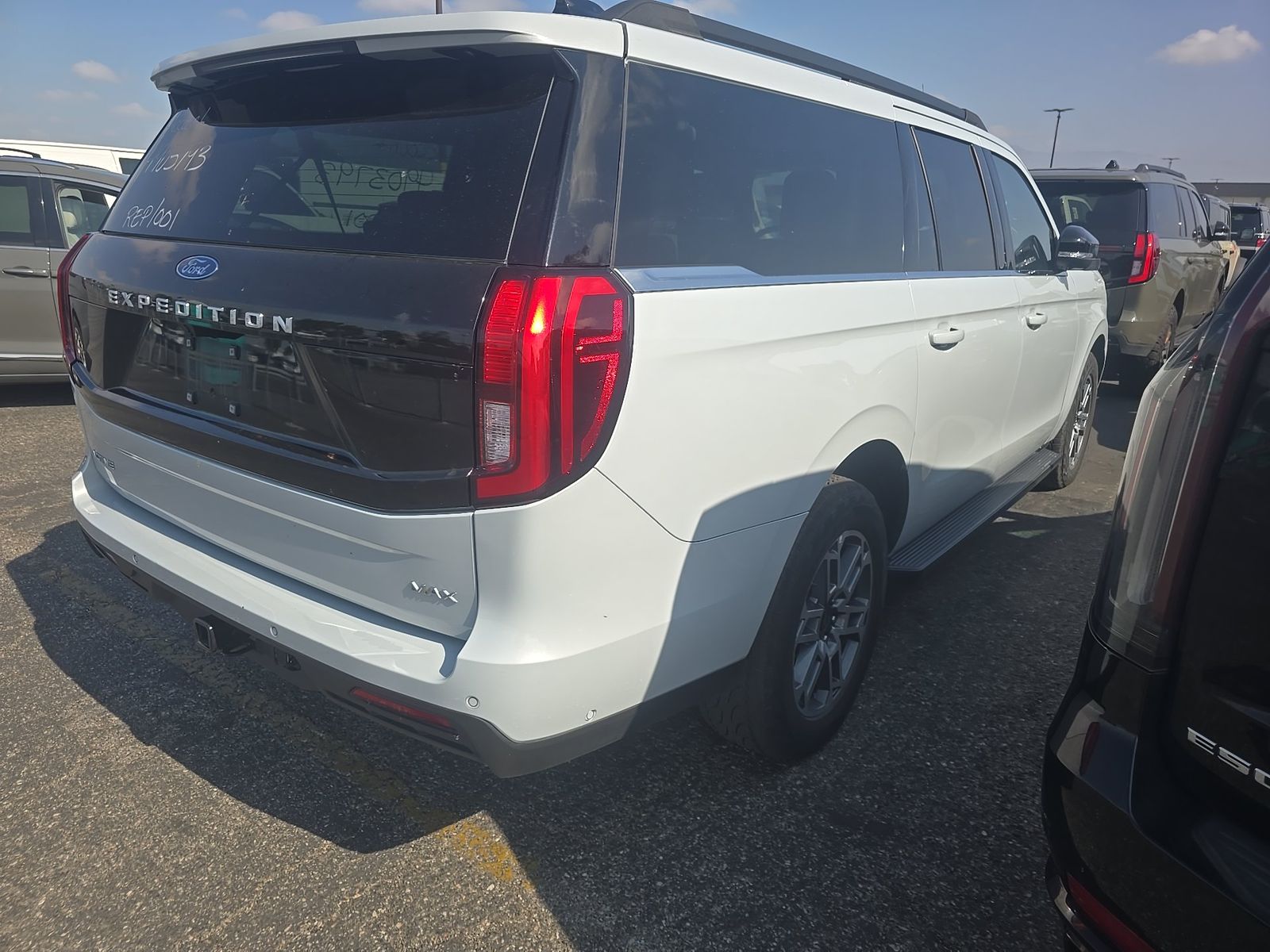 FORD EXPEDITION MAX - 5