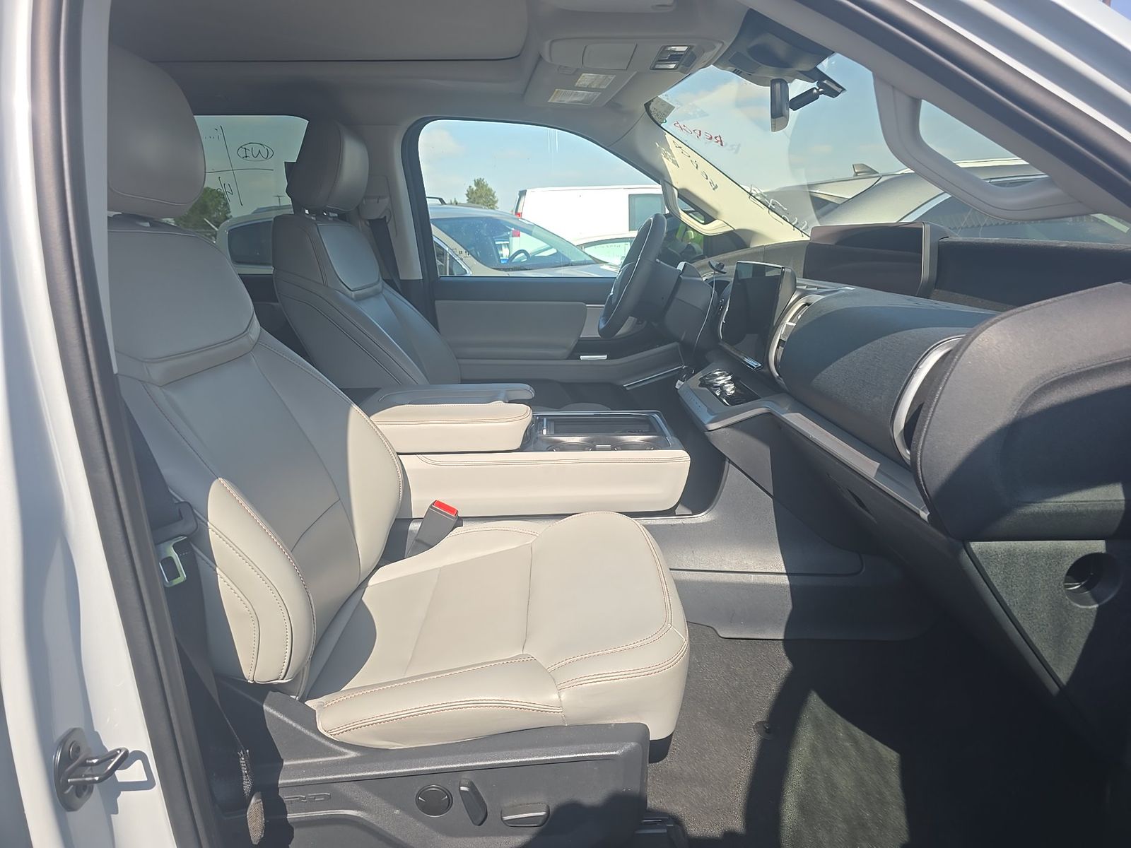 FORD EXPEDITION MAX - 9