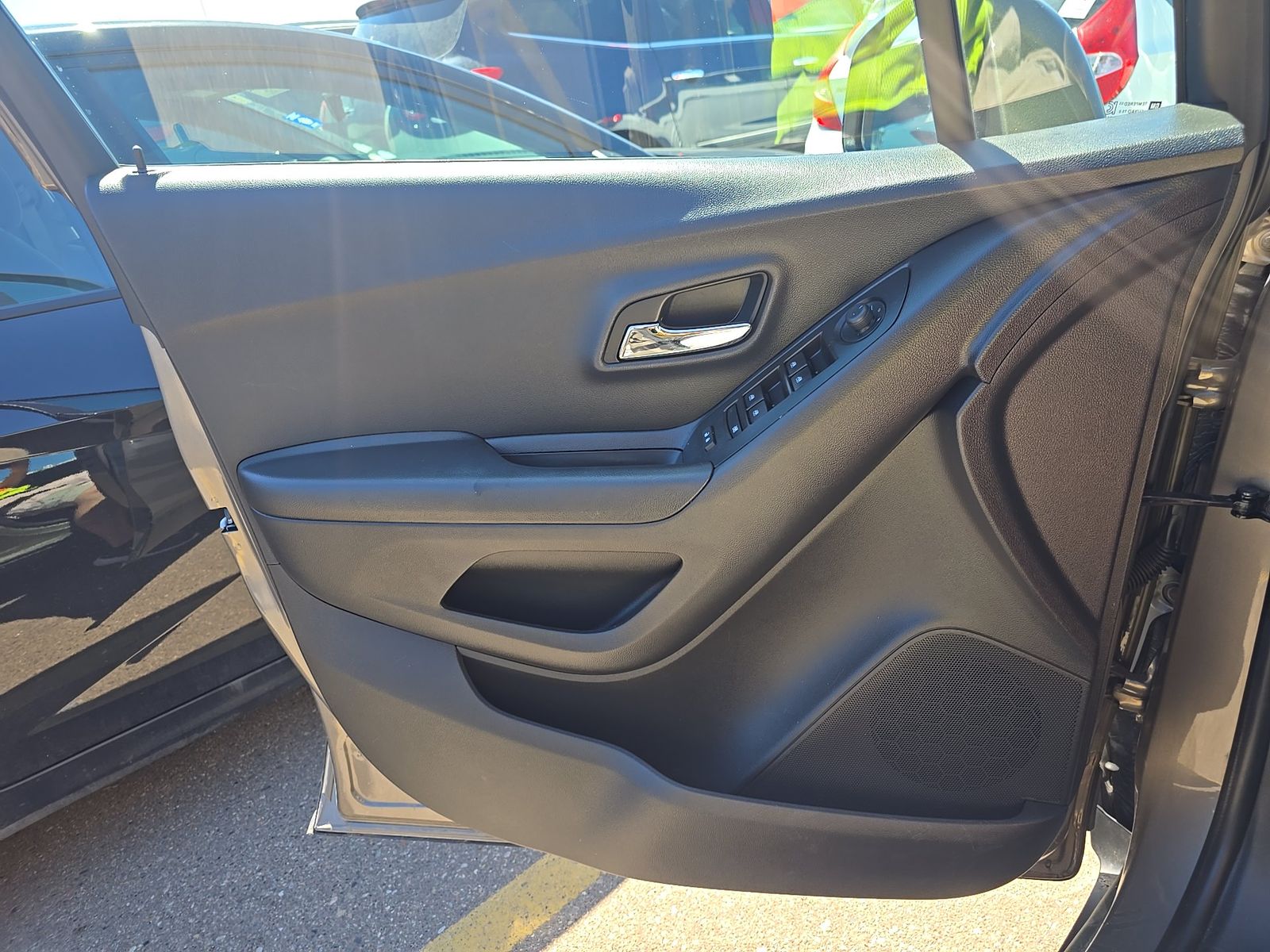 CHEVROLET TRAX - 10