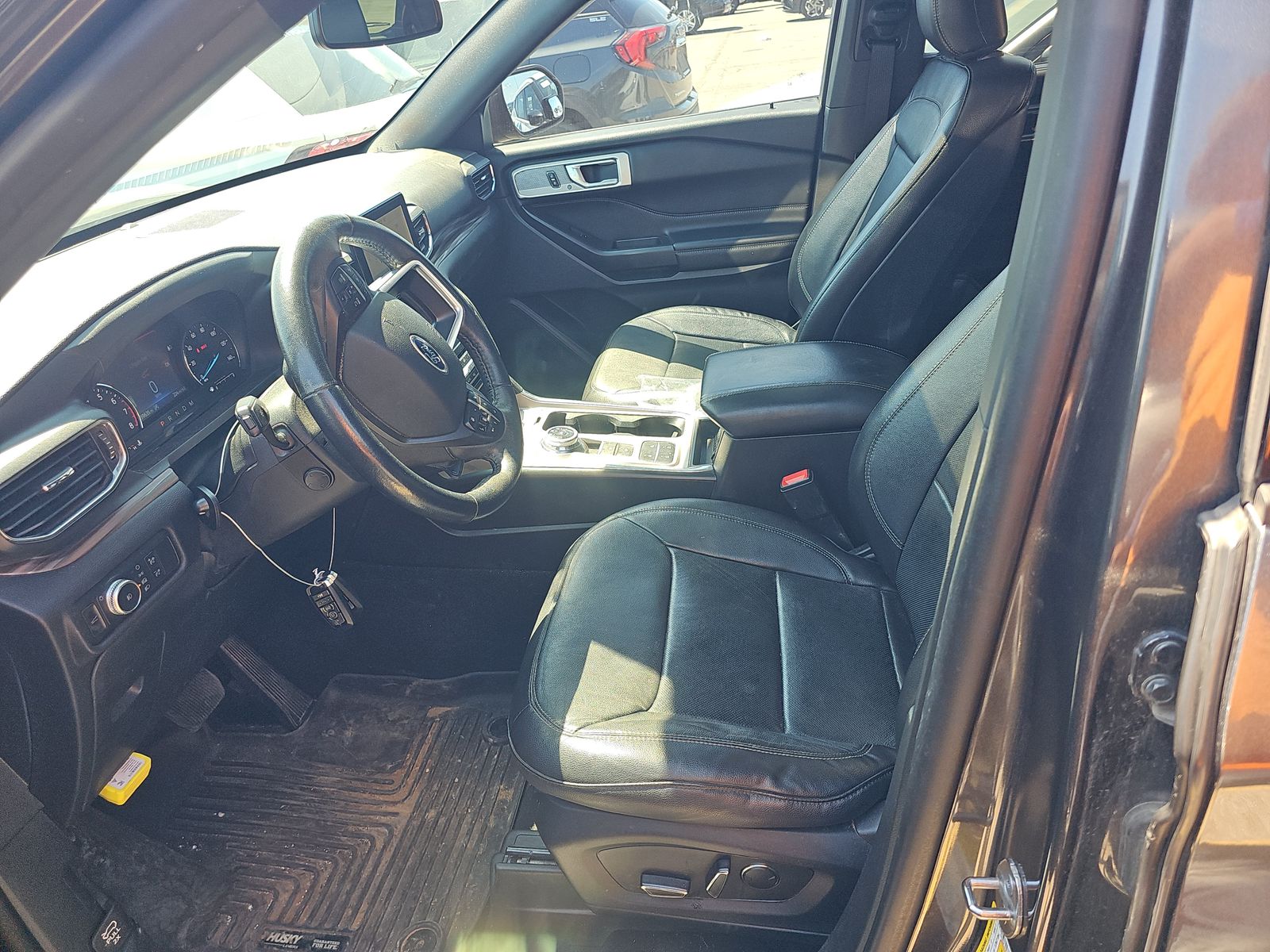 FORD EXPLORER - 8