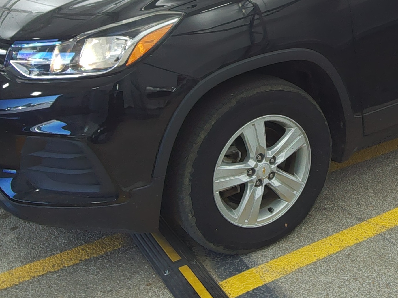 CHEVROLET TRAX - 8