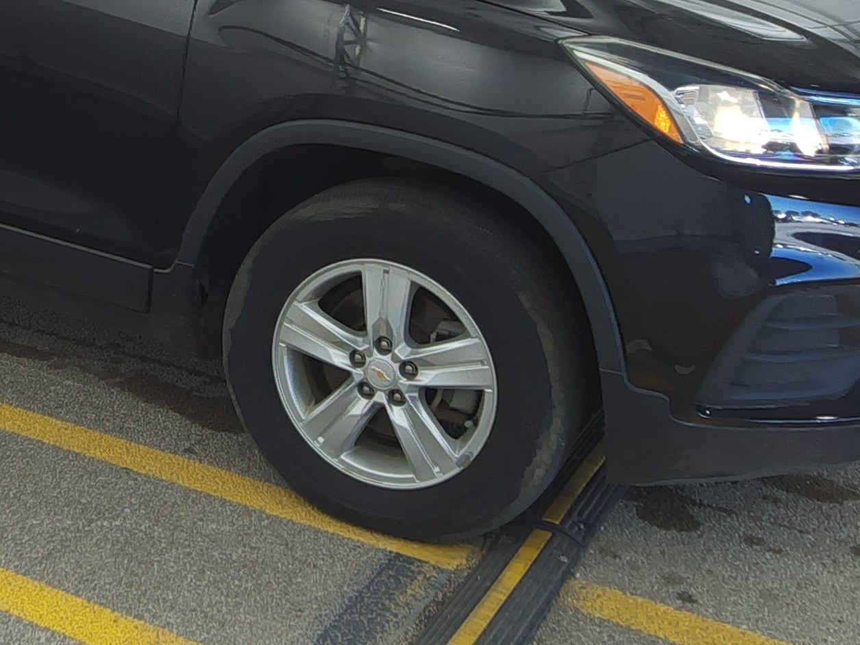 CHEVROLET TRAX - 9