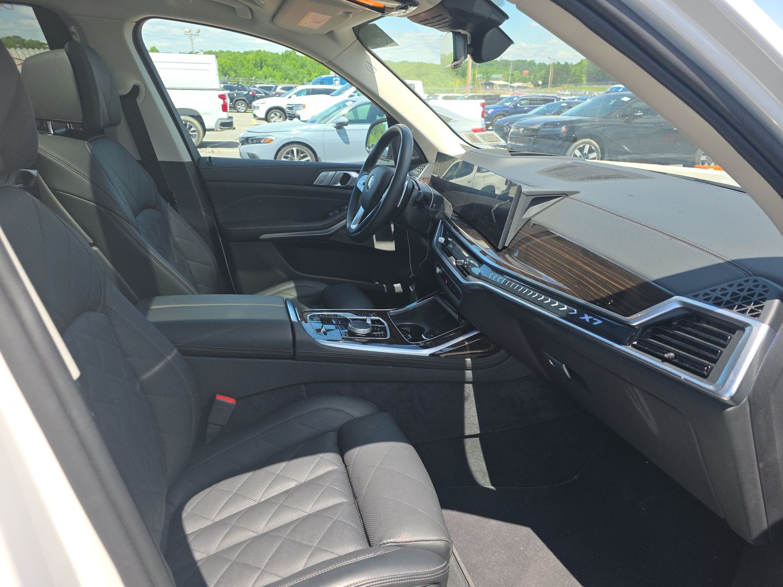 2026 BMW X7 xDrive40i AWD
