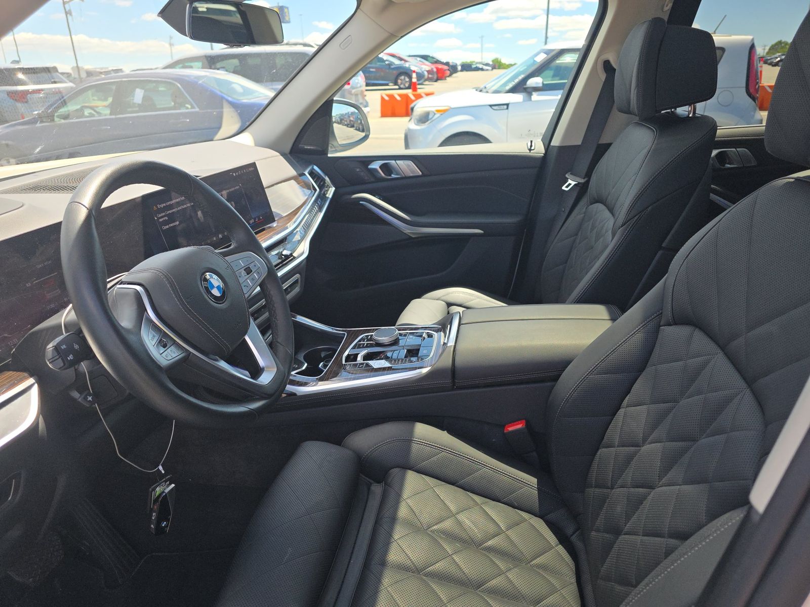 2026 BMW X7 xDrive40i AWD