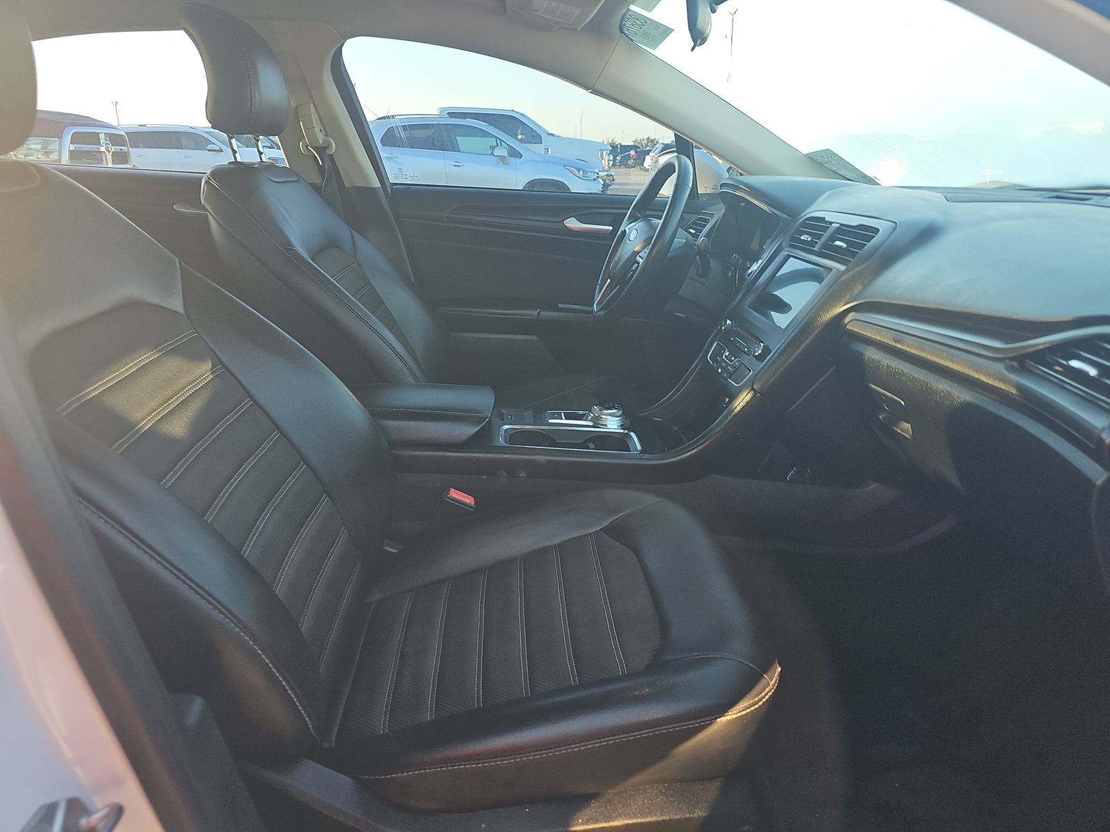 FORD FUSION - 9