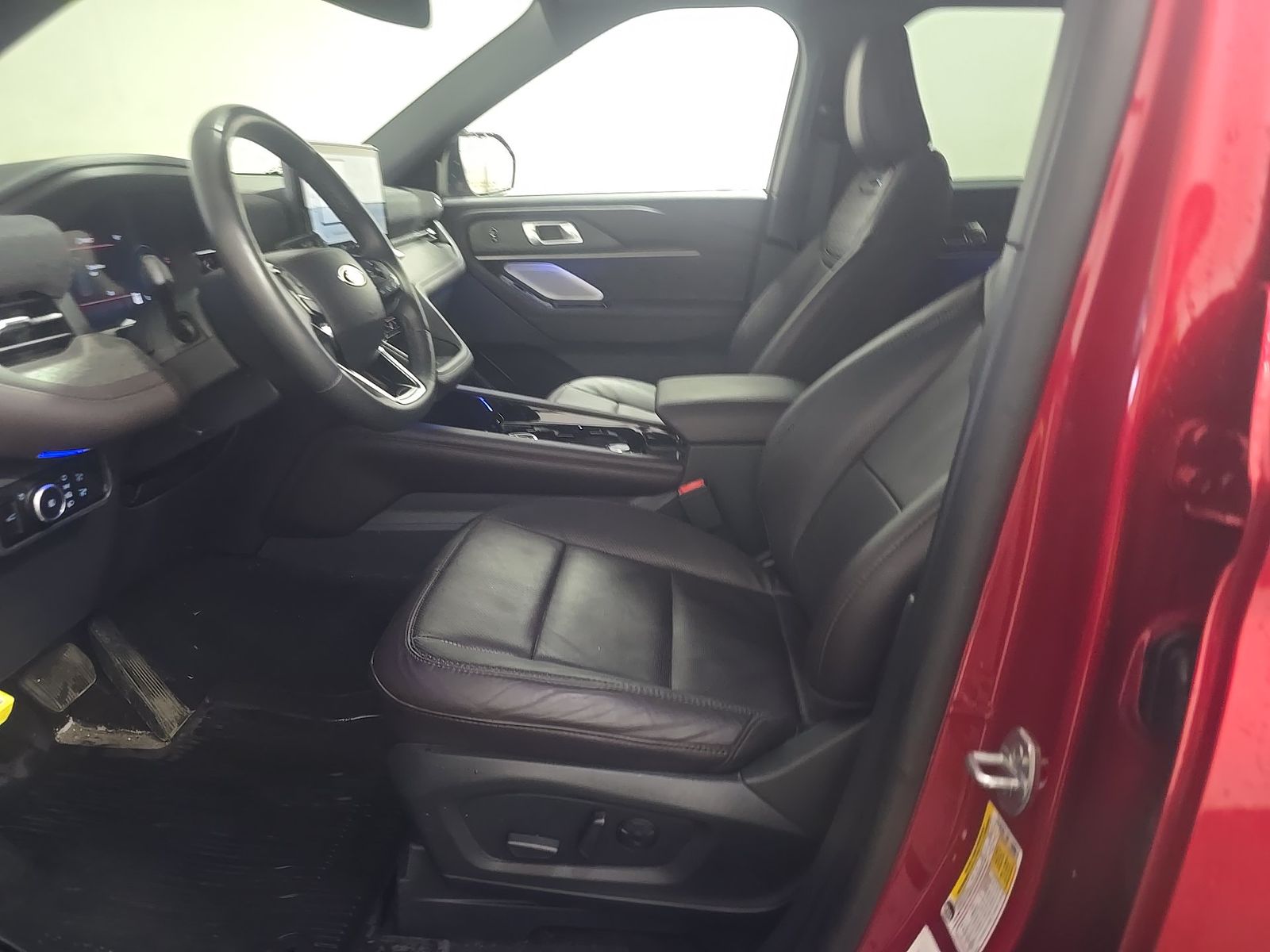 FORD EXPLORER - 8