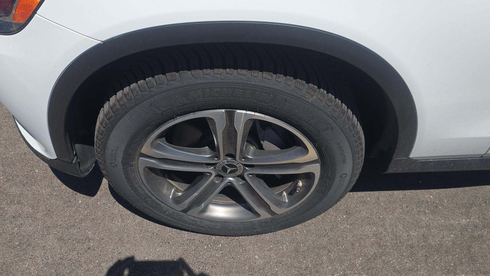 2017 Mercedes-Benz GLC GLC 300 AWD