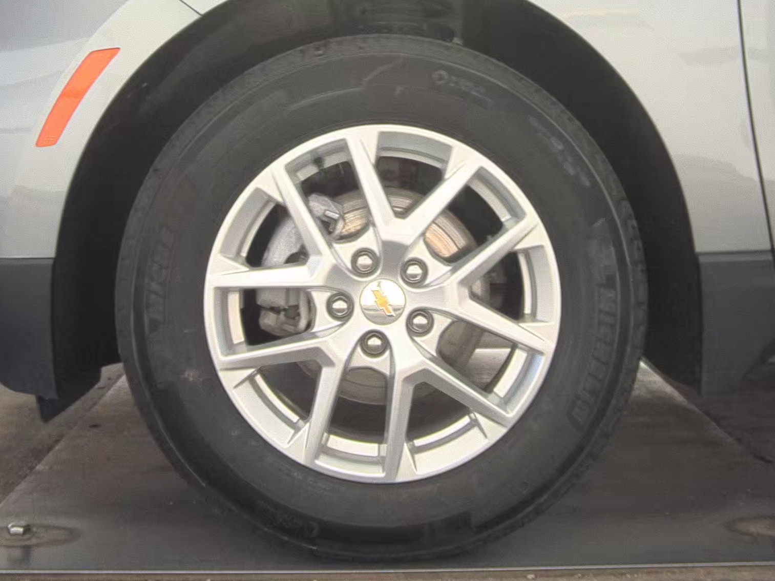 2024 Chevrolet Equinox LT FWD
