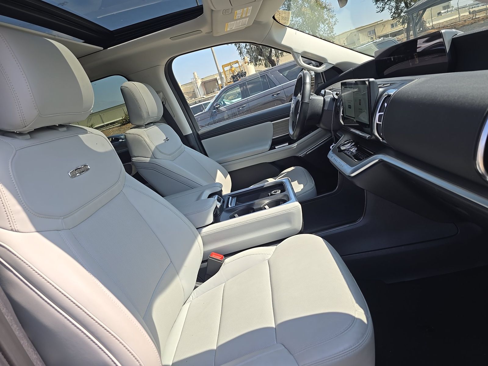 FORD EXPEDITION - 9