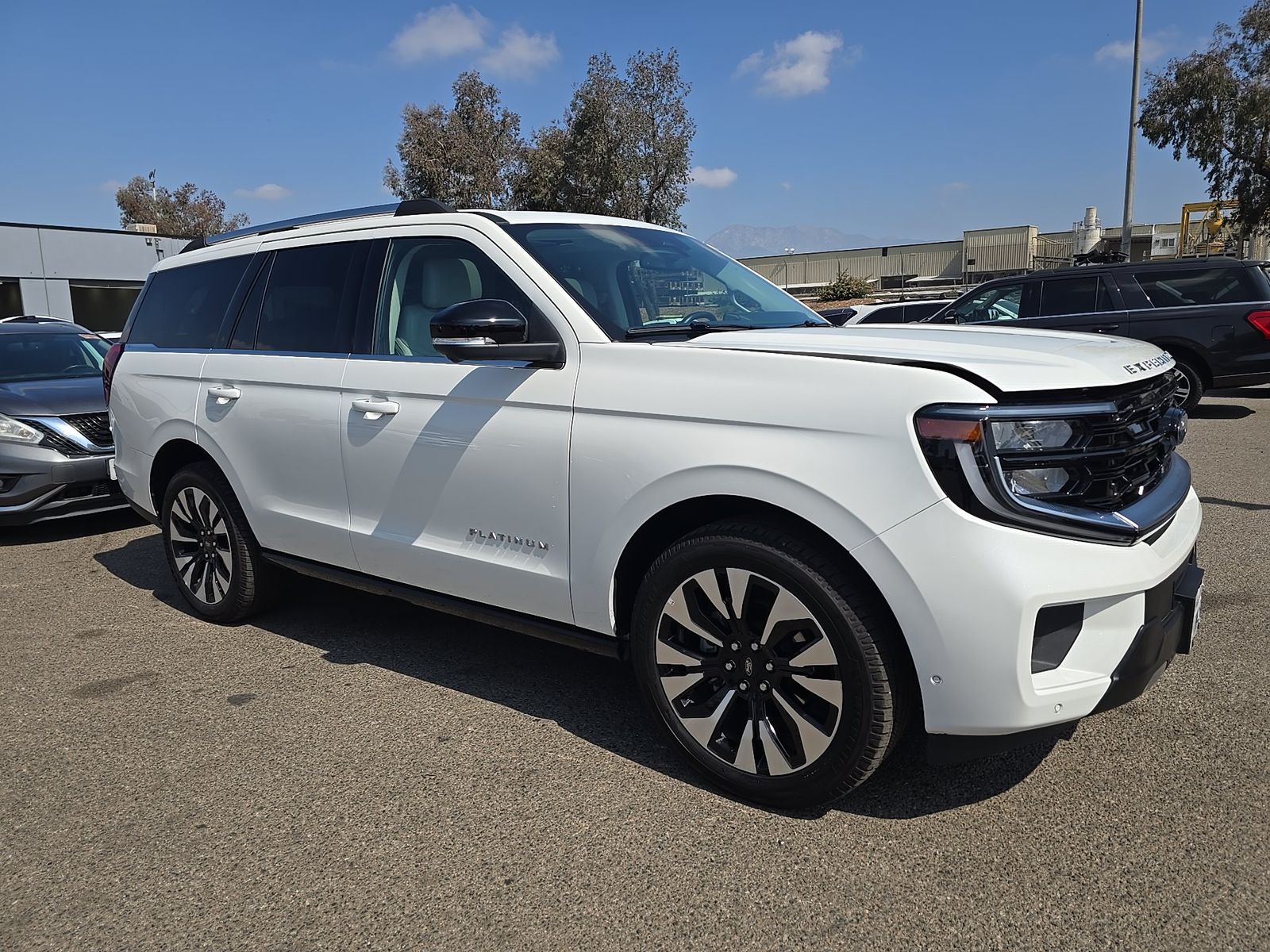 FORD EXPEDITION - 4