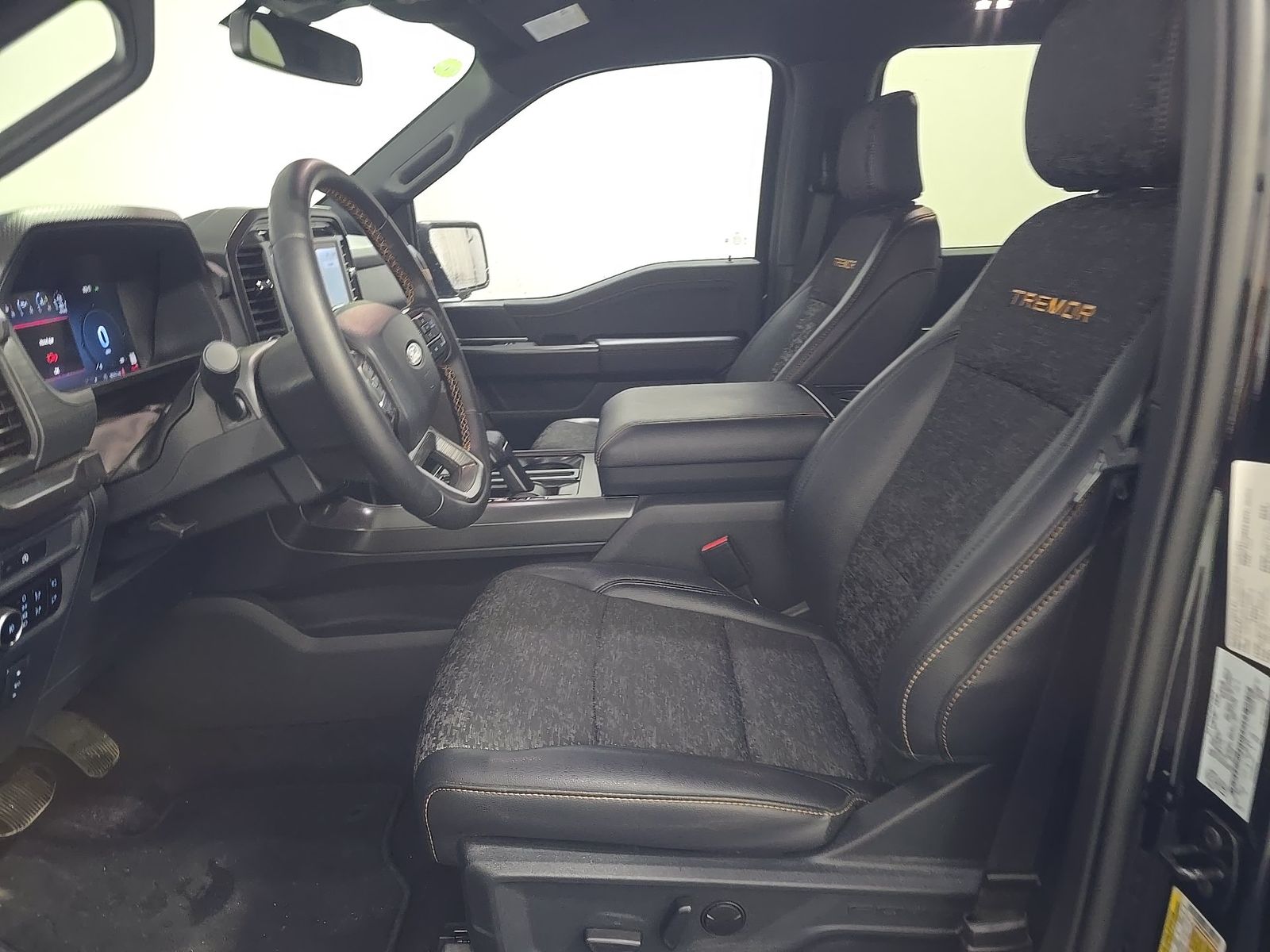 FORD F-150 - 8