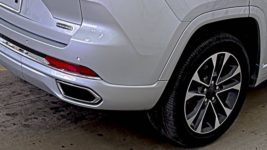 2022 Jeep Grand Cherokee Overland AWD