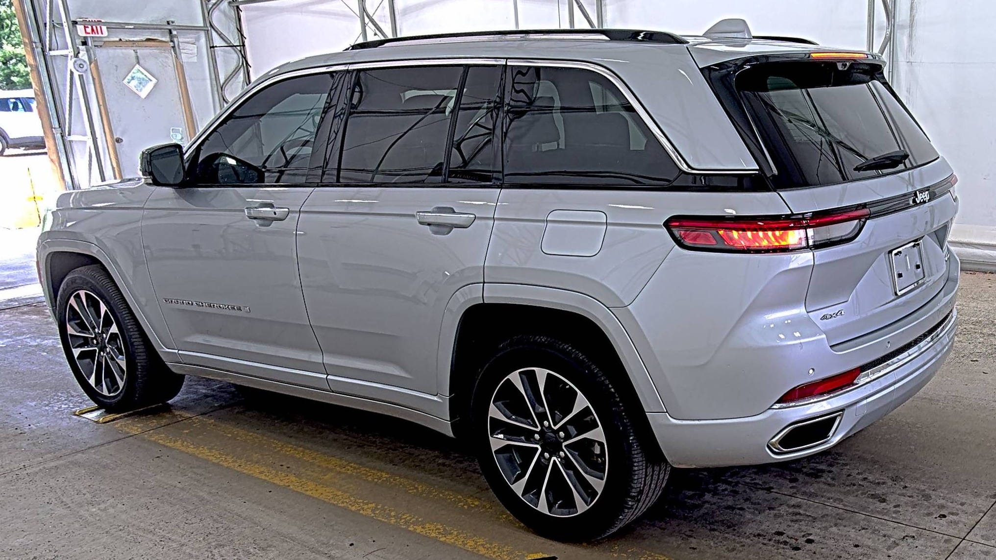 2022 Jeep Grand Cherokee Overland AWD