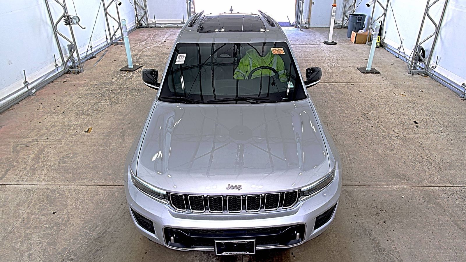 2022 Jeep Grand Cherokee Overland AWD