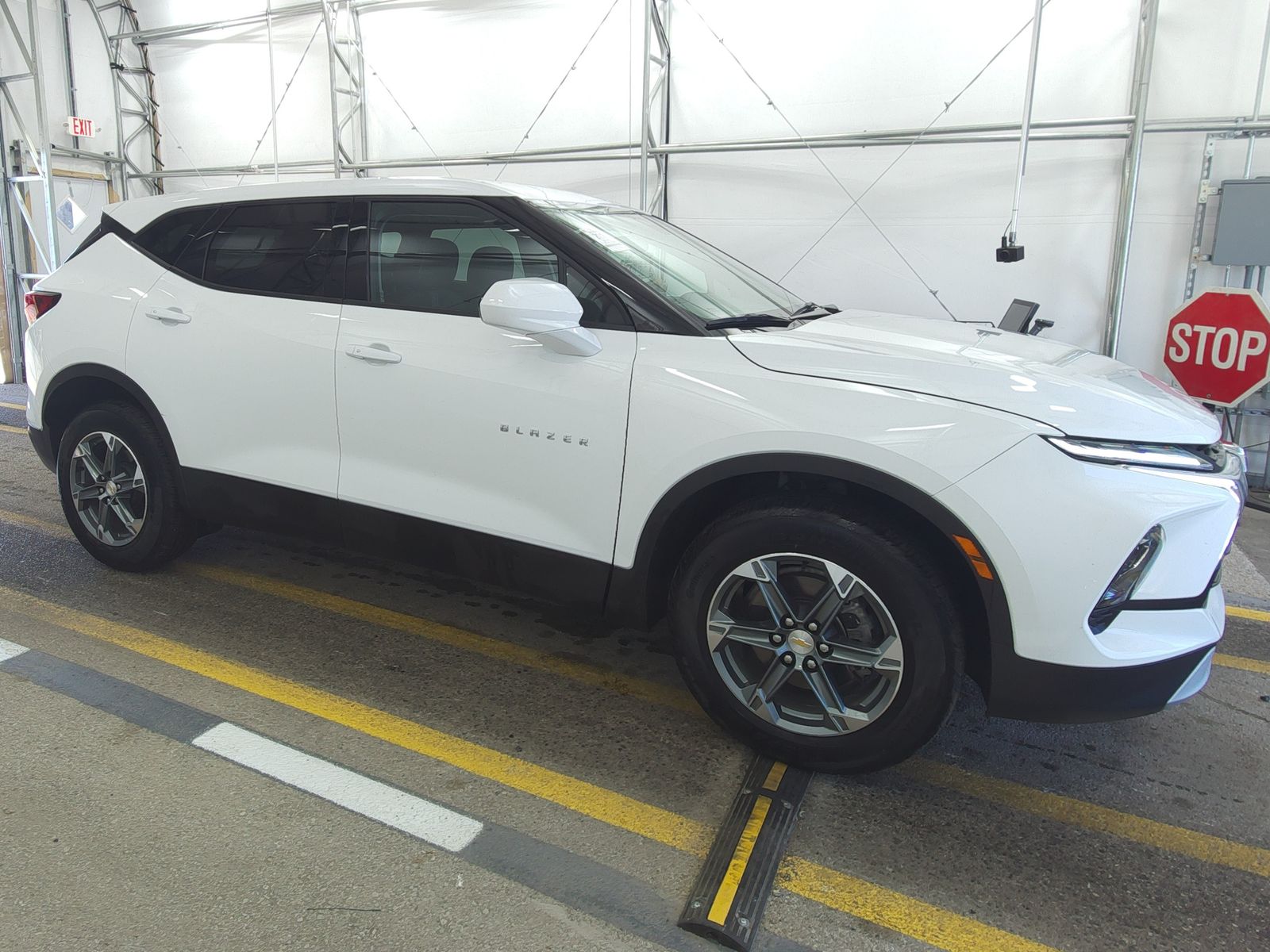 CHEVROLET BLAZER - 4