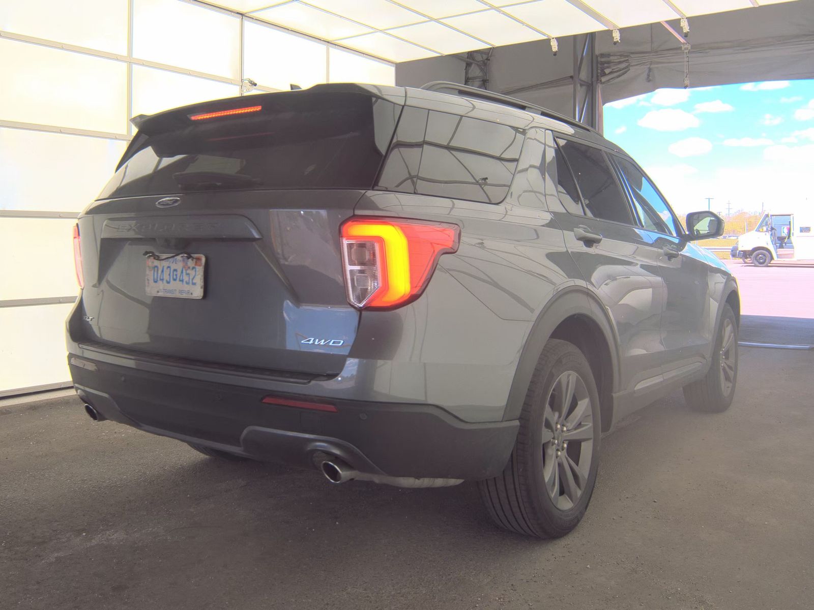 FORD EXPLORER - 6