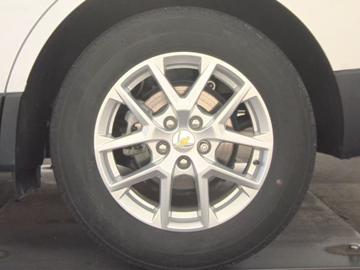 2024 Chevrolet Equinox LT FWD