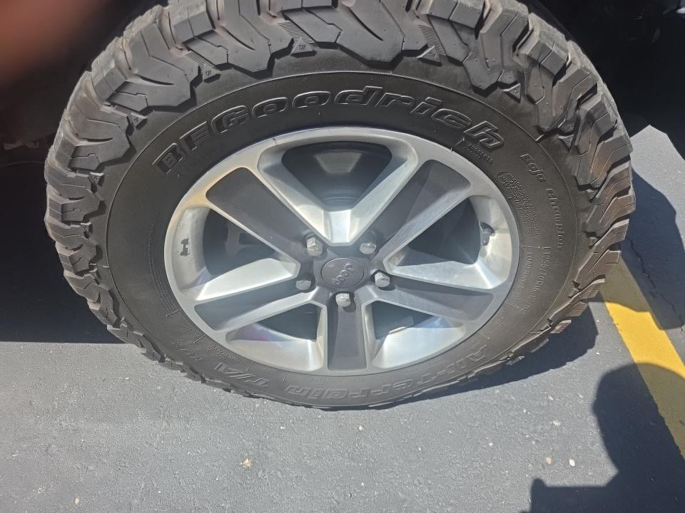 2019 Jeep Wrangler Unlimited Sahara AWD