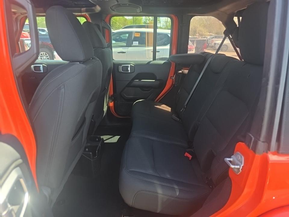 2019 Jeep Wrangler Unlimited Sahara AWD
