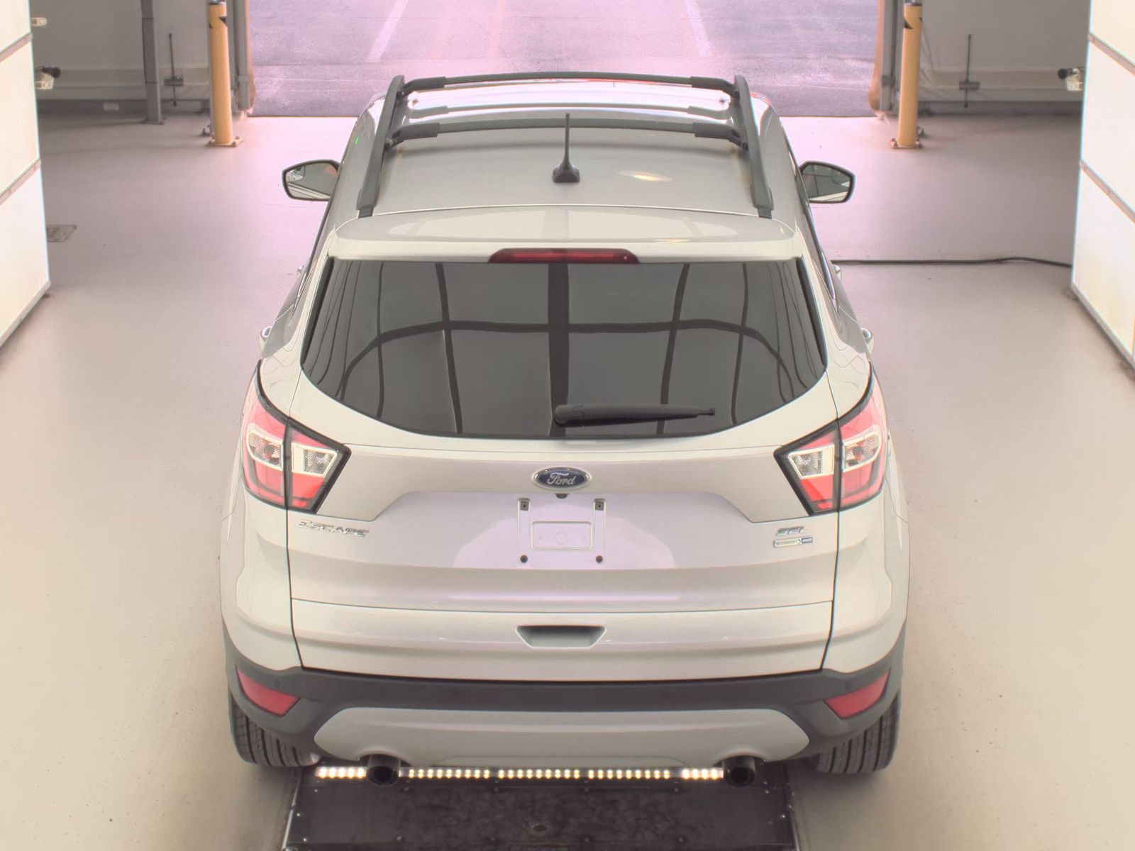 FORD ESCAPE - 7