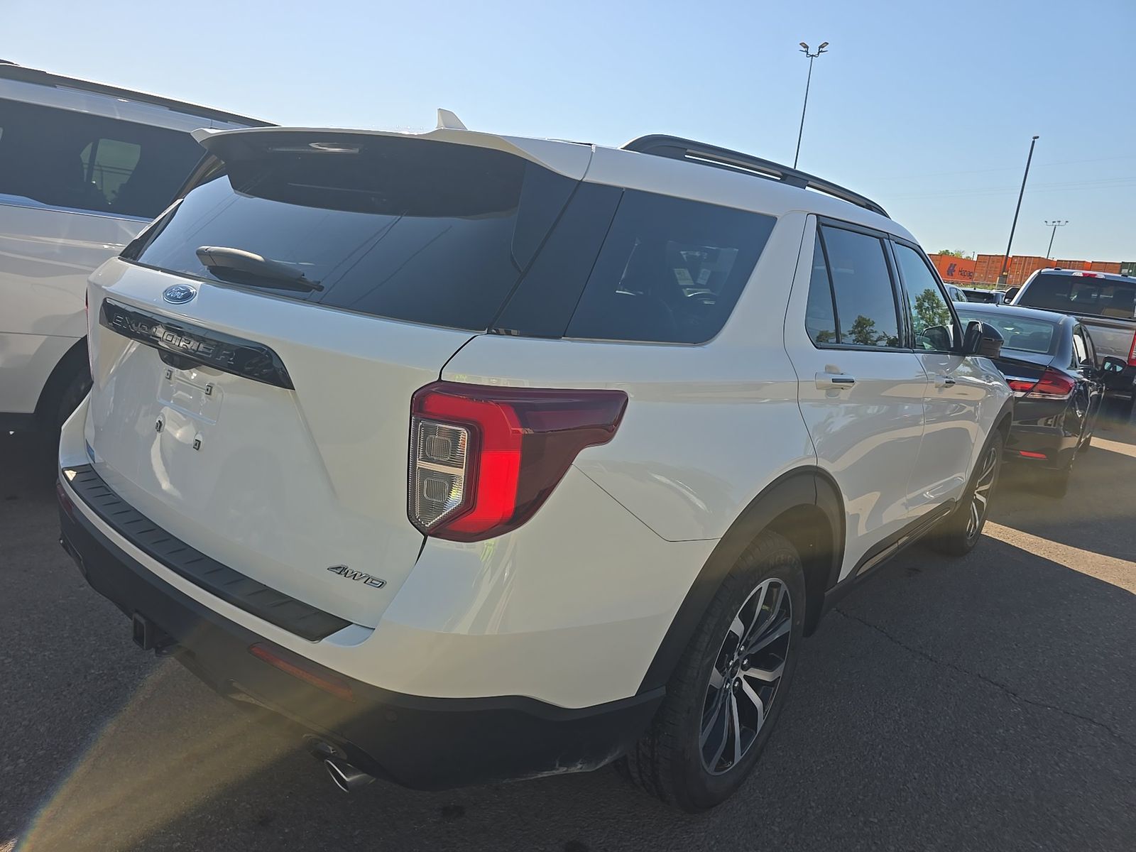 FORD EXPLORER - 5