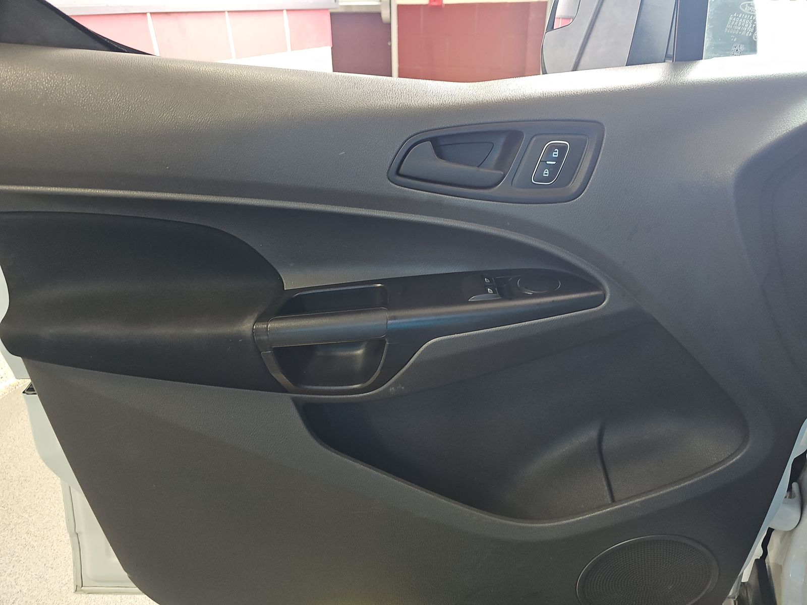 FORD TRANSIT CONNECT - 10