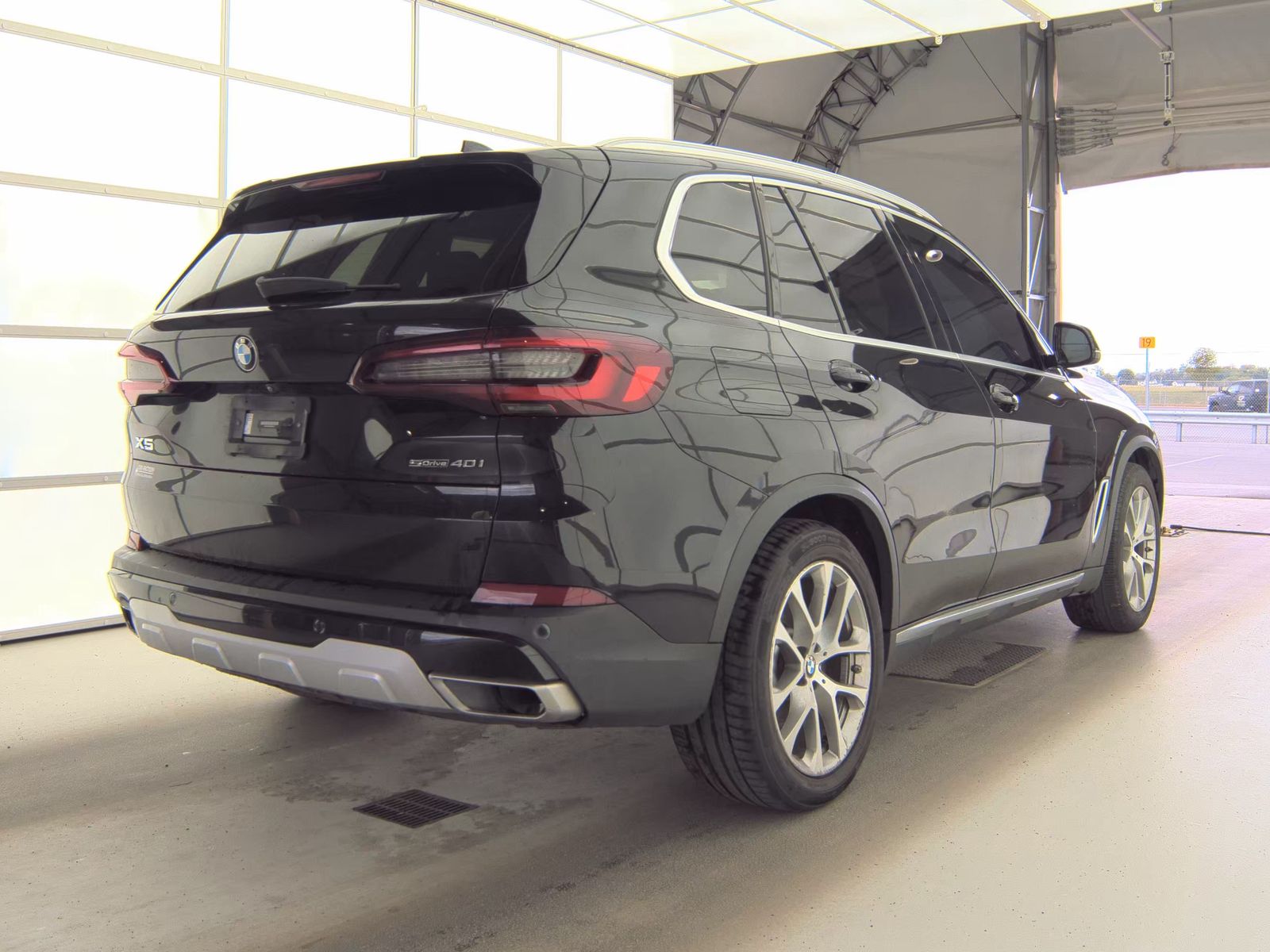 2021 BMW X5 sDrive40i RWD
