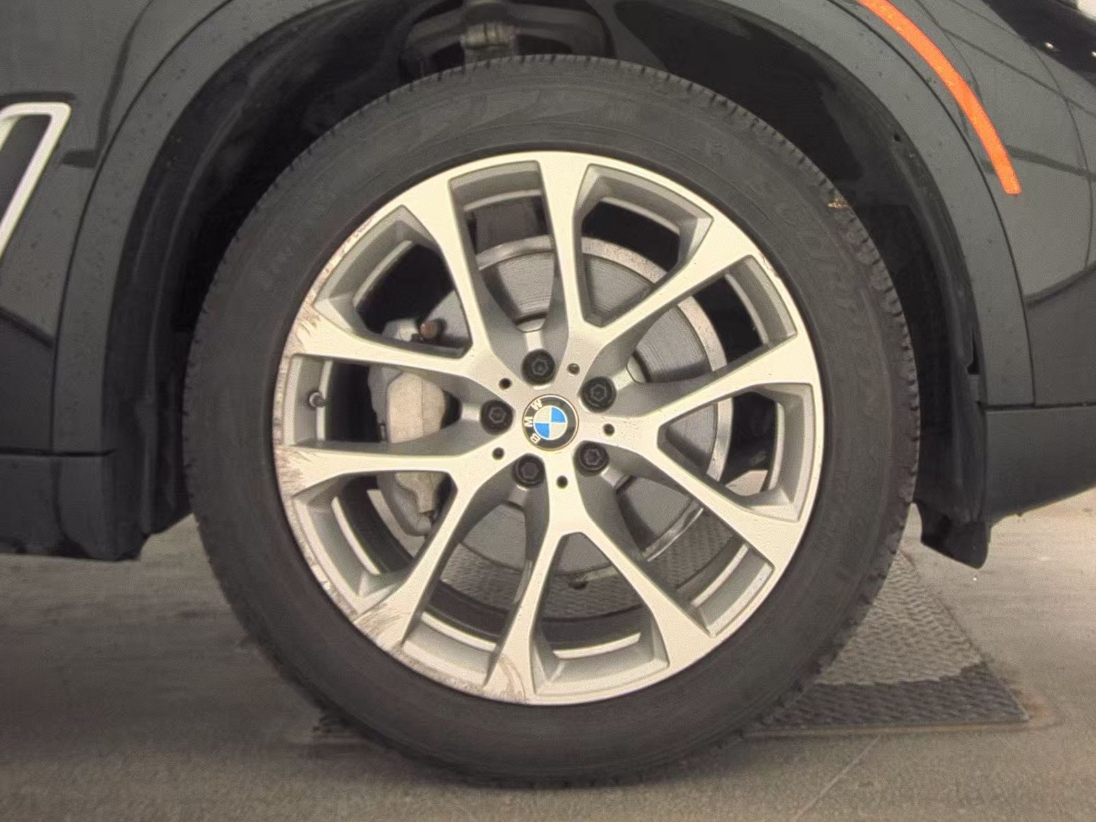 2021 BMW X5 sDrive40i RWD
