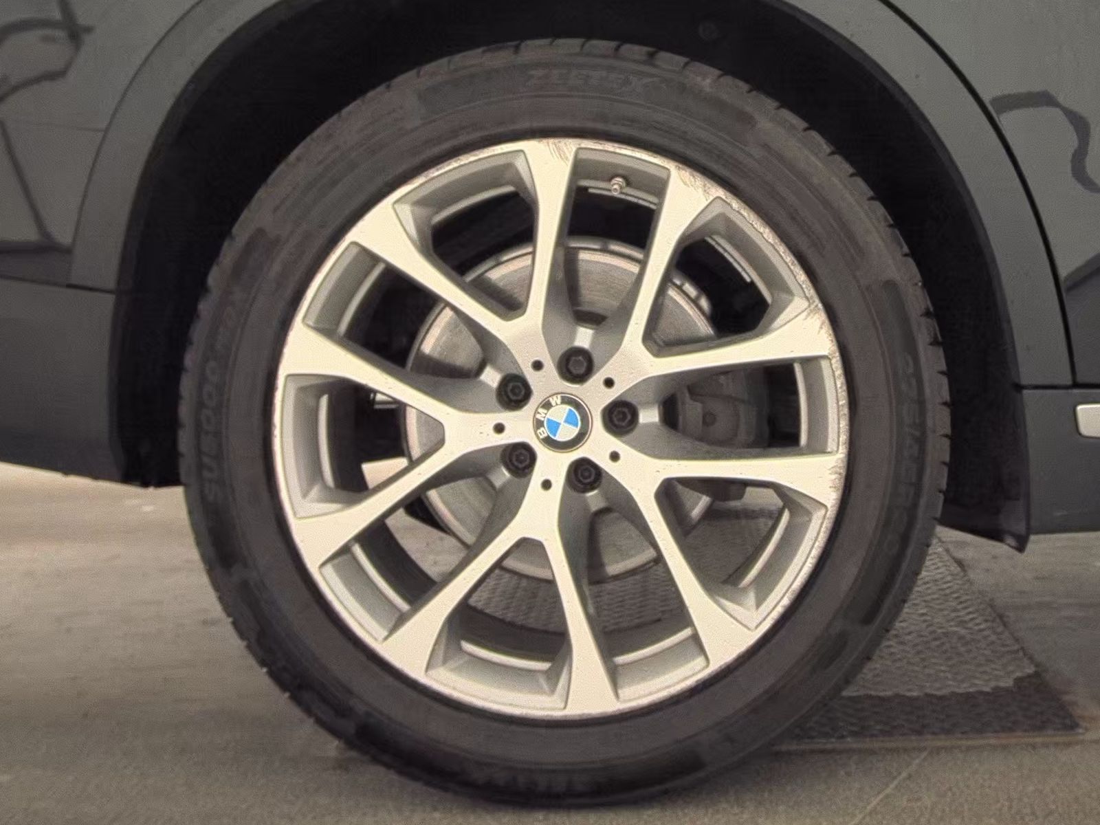 2021 BMW X5 sDrive40i RWD