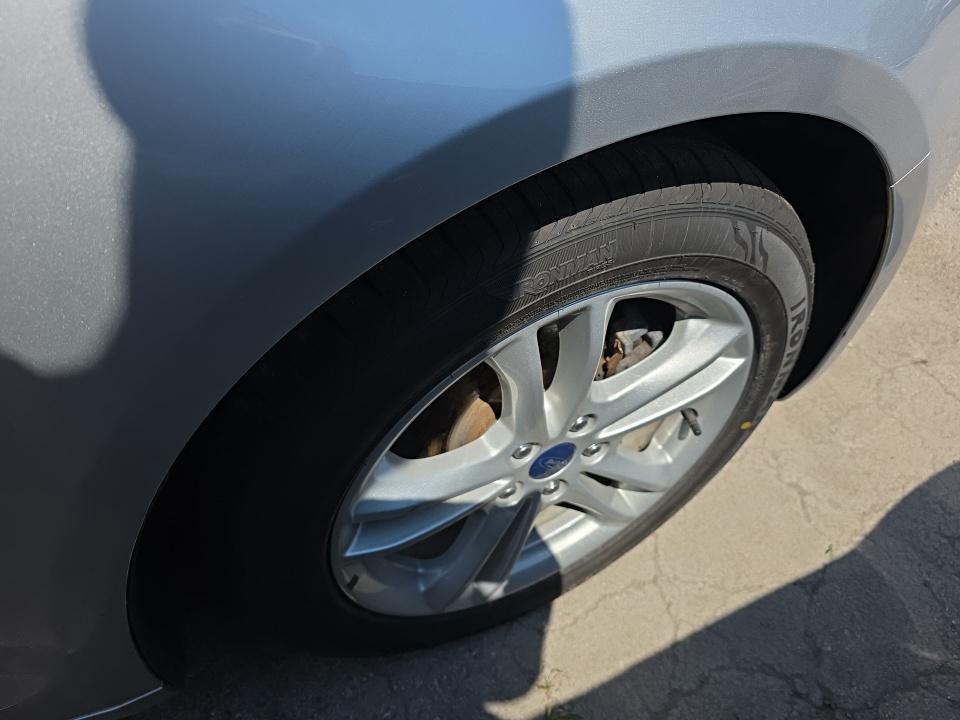 FORD FUSION - 10
