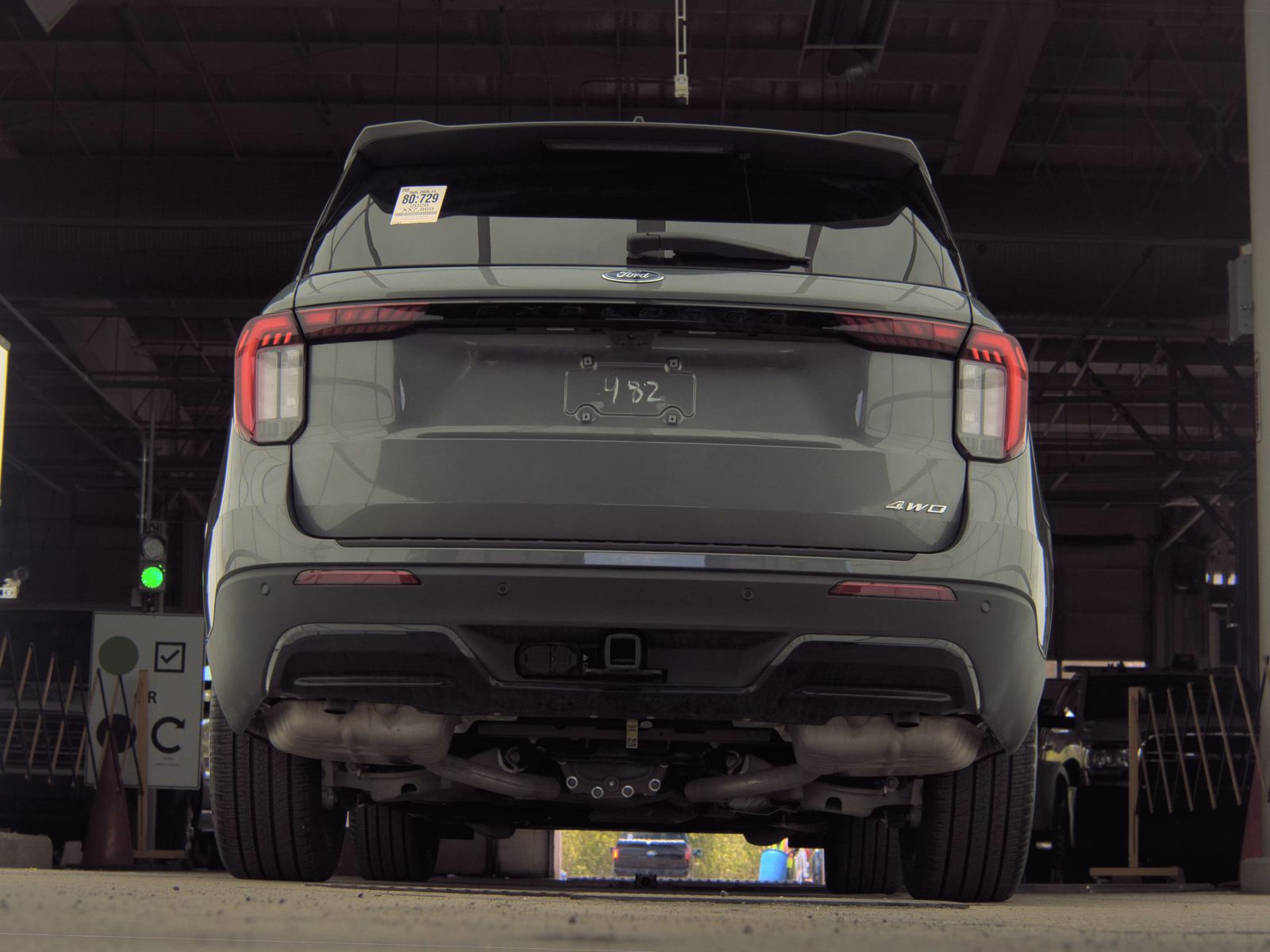 FORD EXPLORER - 8